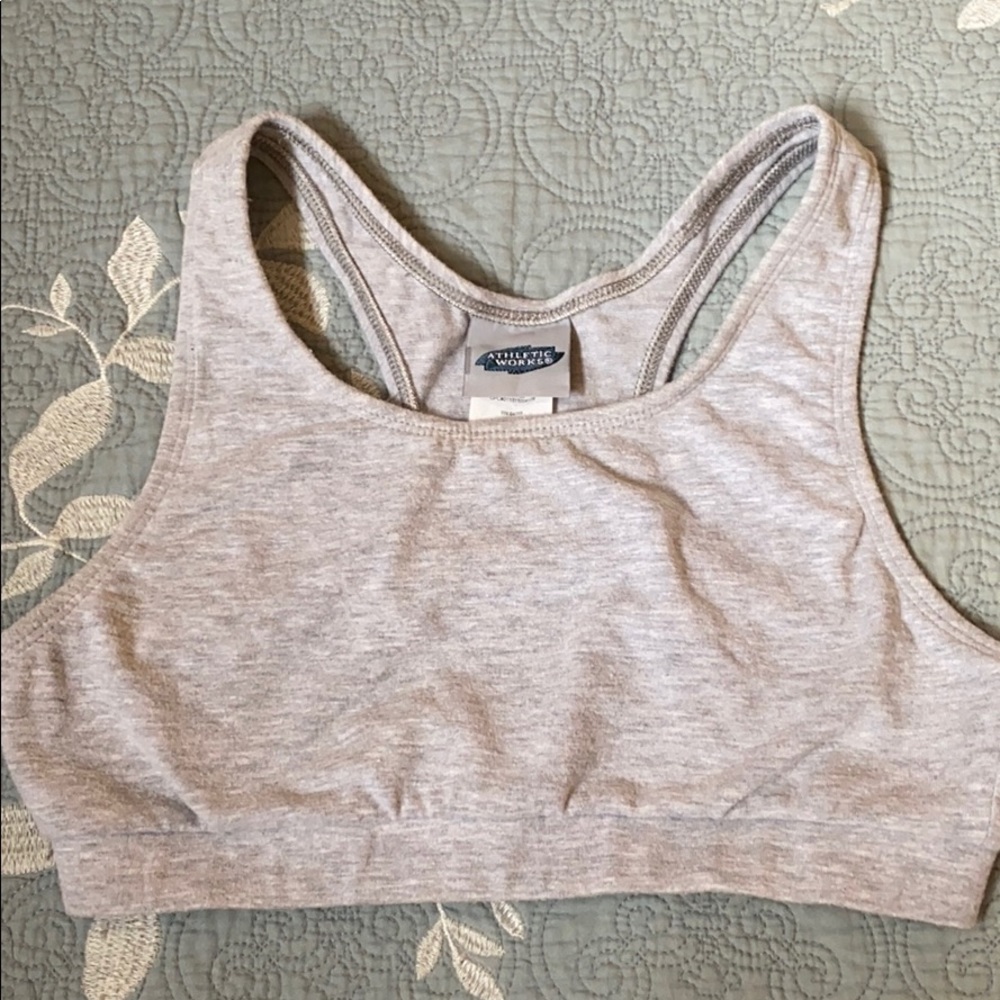 Sports bra